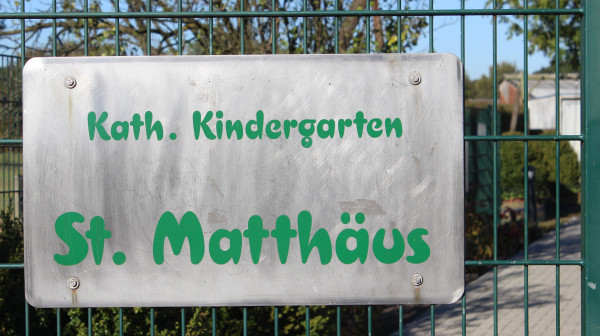 Schild Kindergarten St Matthäus.jpg
