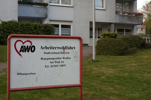 Schild AWO Begegnungsstätte.jpg