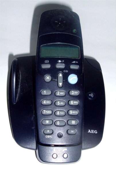 Datei:AEG Mobiltelefon 1.jpg