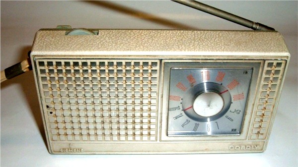 Datei:Radio SIEMENS CORDLY 1.jpg