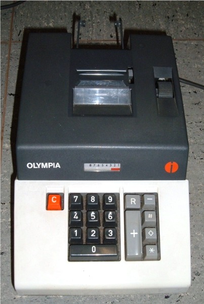Datei:Tischrechner OLYMPIA.jpg
