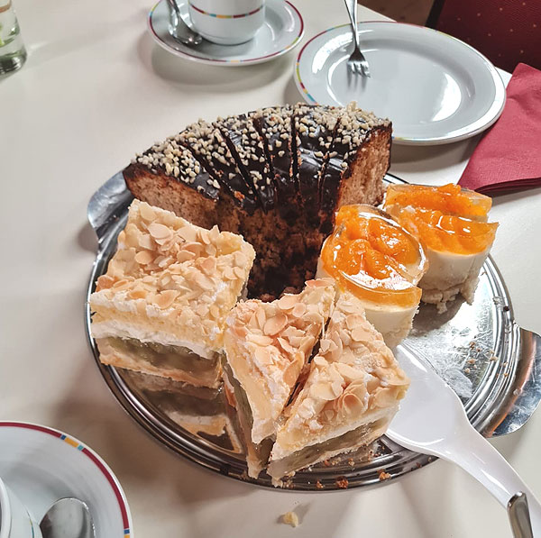 Datei:Cp April 6.jpg