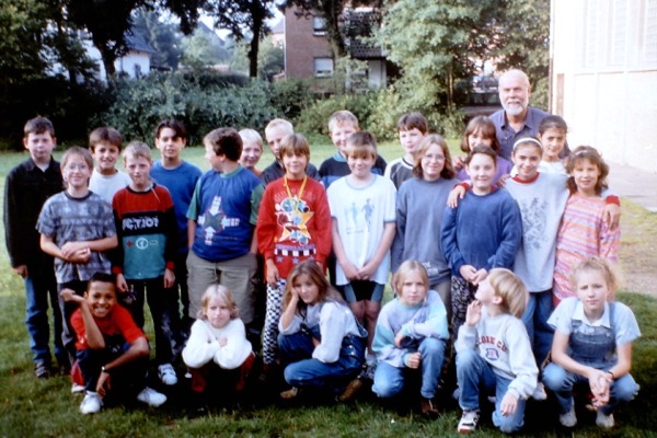 Datei:1996 Klassenfoto 5b.jpg