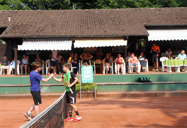 Datei:Tennisfreunde Felix Thies.jpg
