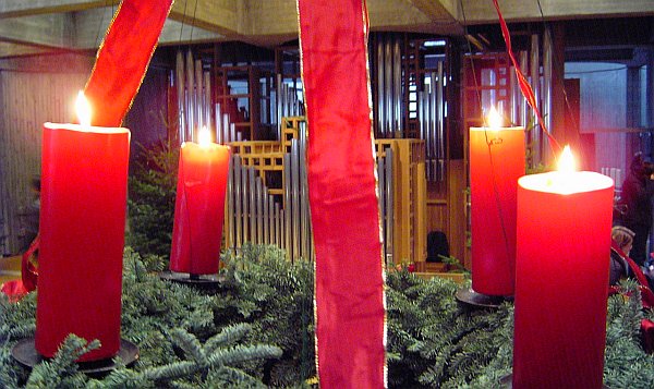 Datei:Adventskranz.jpg