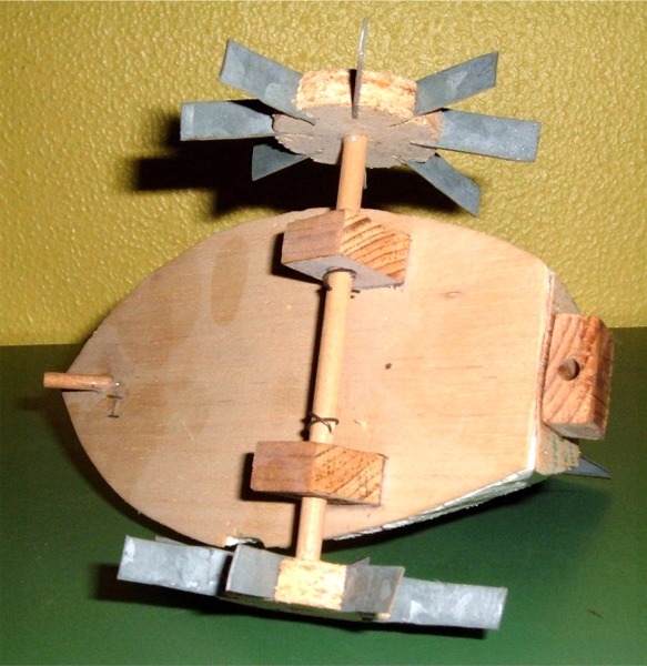 Datei:Antriebe Gummiband Schaufelräder a.jpg