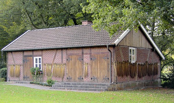 Datei:Flachsrösthaus.jpg