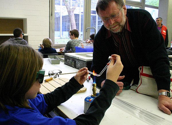 Datei:Gsot Glasbiegen.jpg