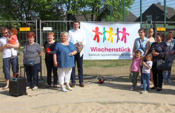 Datei:Kita Wischenstück Eröffnung Anbau.jpg