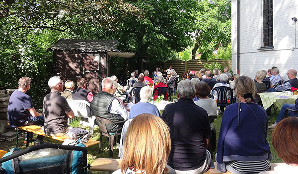 Datei:Onpurpose20 kl.jpg