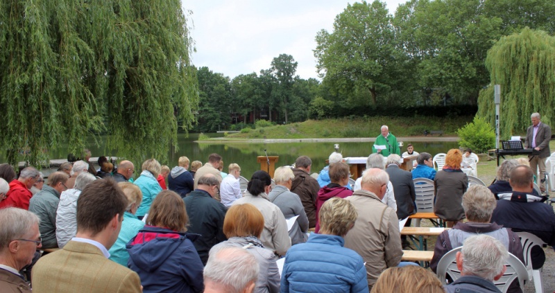Datei:Seegottesdienst.jpg