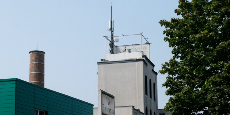 Datei:Brauturm ohne Spitze Aug 20.jpg