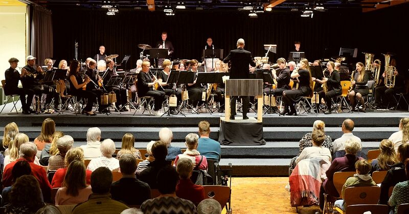 Datei:Blasmusik 25 Frühlingskonzert.jpg