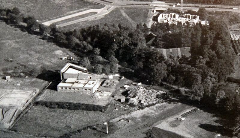 Datei:BaZ Luftbild 1971.jpg