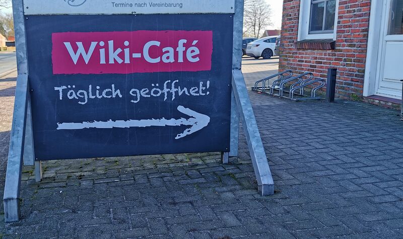 Datei:Wiki Cafe.jpeg