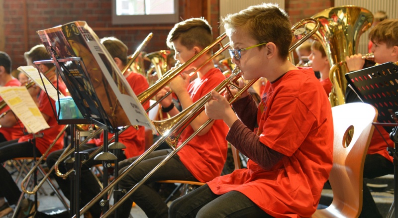 Datei:GSW Bläserklassen ToT 19.jpg