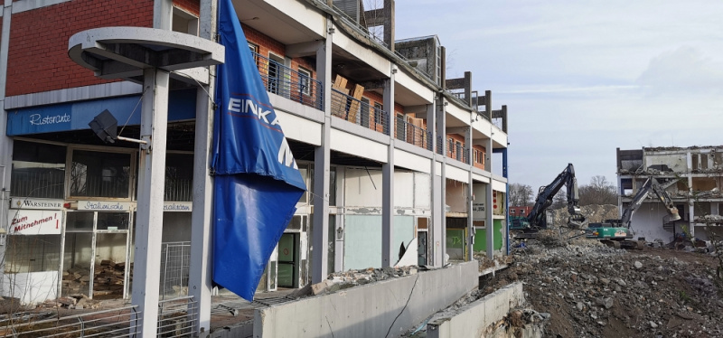 Datei:Ladenpassage Abriss 25 Jan.jpg