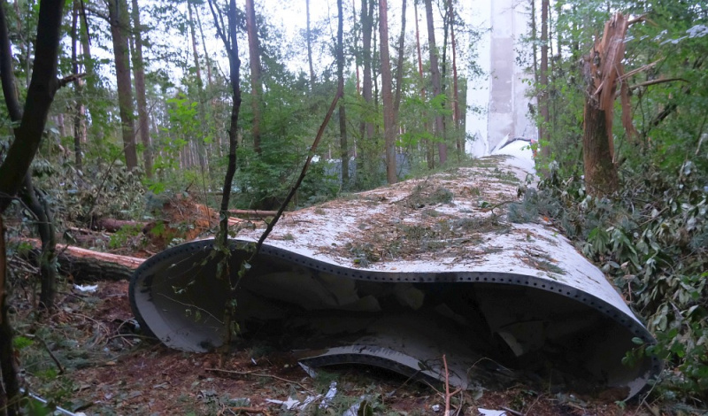 Datei:Windkraft Stahlrohr.jpg