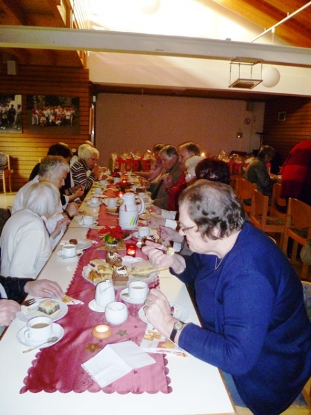 Datei:2015 Weihnachtsfeier 4.JPG