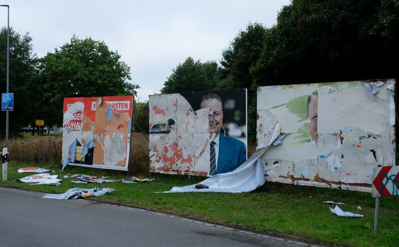 Datei:Kommunalwahl 25 Zerstörung.jpg