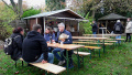 Glühwein und Reibeplätzchen im Garten