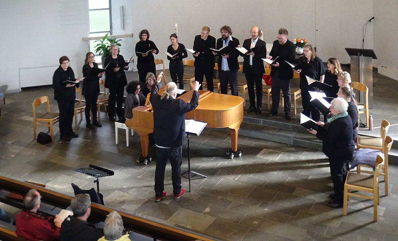 Datei:Coll 24 16 gr.jpg