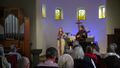 Nur Stimme und Gitarre - ein puristisches Konzert mit großer Wirkung