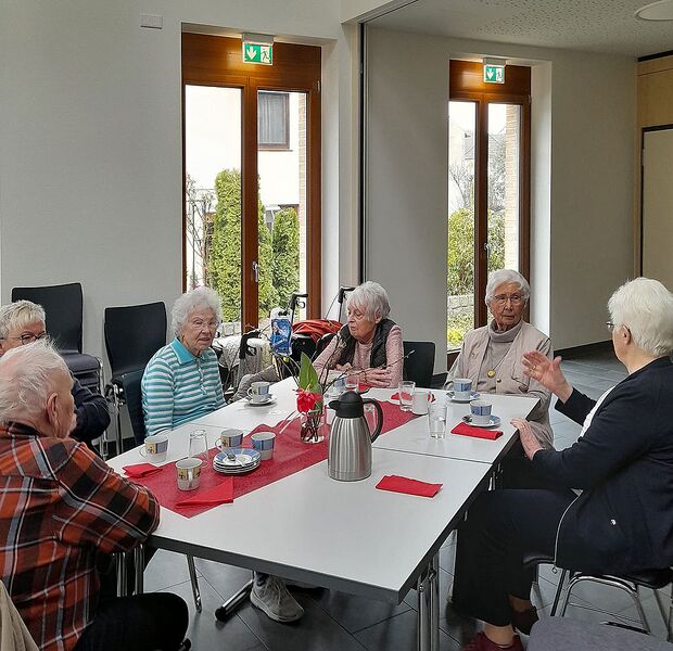 Datei:Mittag4.jpg