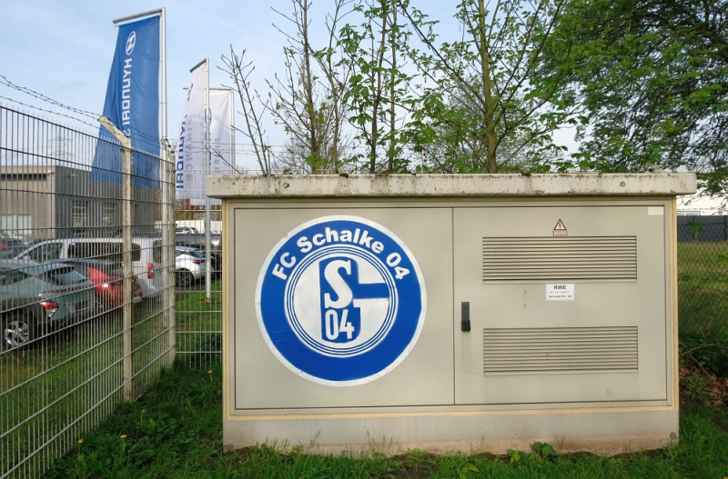 Datei:Schalke 04 Trafostation.jpg