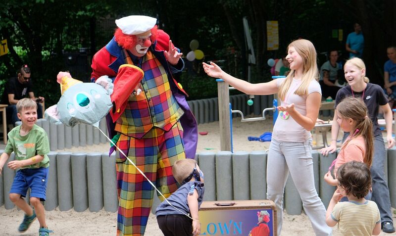 Datei:Kita Metastadt 25 Clown.jpg