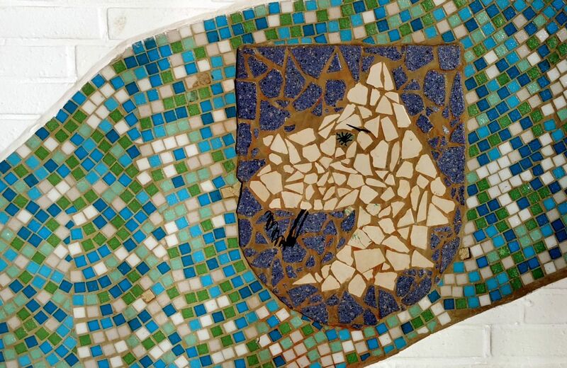 Datei:Wappen rauchender Wolf.jpg