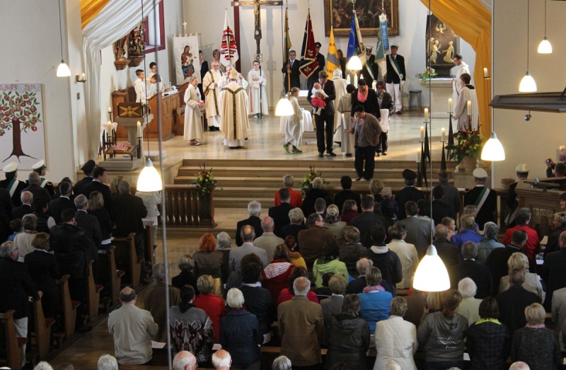 Datei:PSM Taufende 1200.jpg