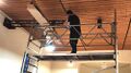 Stück für Stück wird die Traverse angesetzt