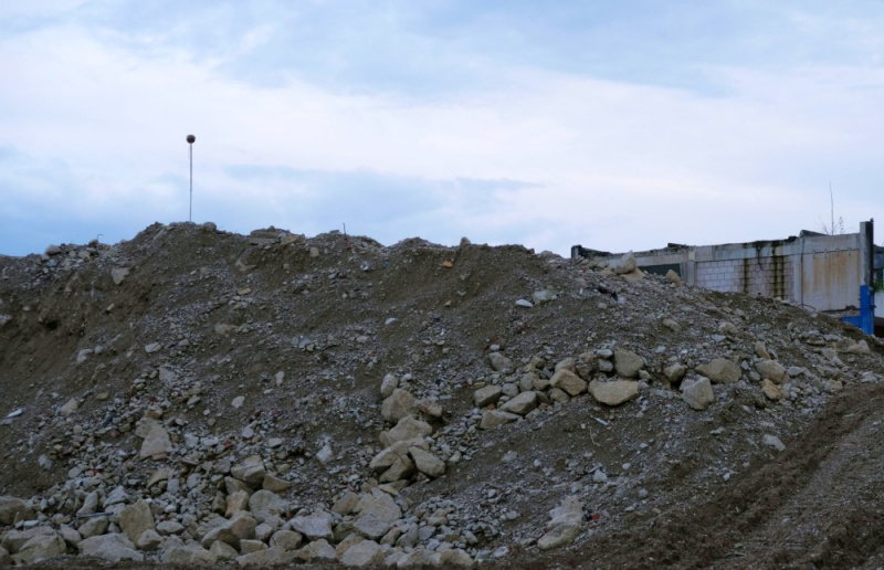 Datei:Barken-BERG Gipfel.jpg