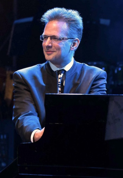 Datei:Volker Zwetschke.jpg