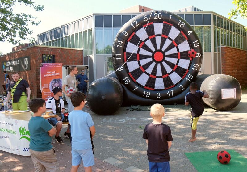 Datei:KS26 Fußballdarts.jpg