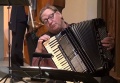 Rolf Donner am Akkordeon