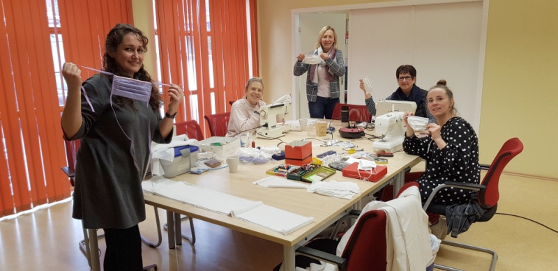 Datei:GHW Nähaktion.jpg