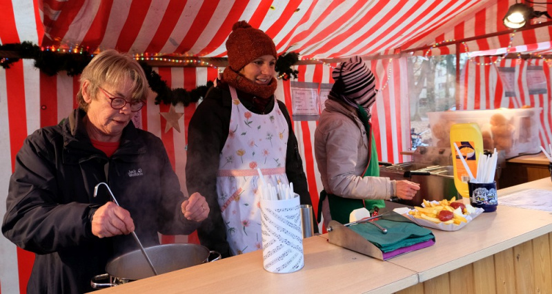 Datei:BWM 22 Pommes A.jpg