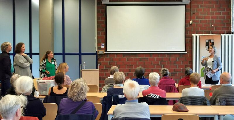 Datei:BiBi Vortrag BIP b.jpg