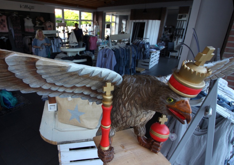 Datei:Schützenadler bei Killefit.jpg
